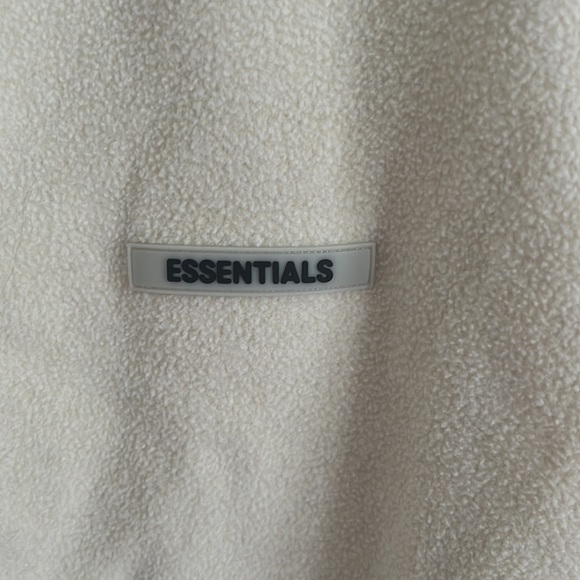 Fear of God Essentials Vest - Picture 3 of 4